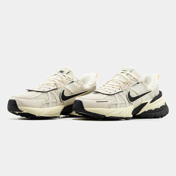 Кросівки Nike V2K Runtekk Beige Black 16312 фото