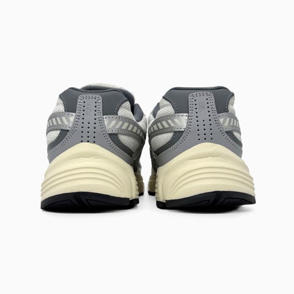 Кросівки Nike Initiator Beige Grey 19547-39 фото